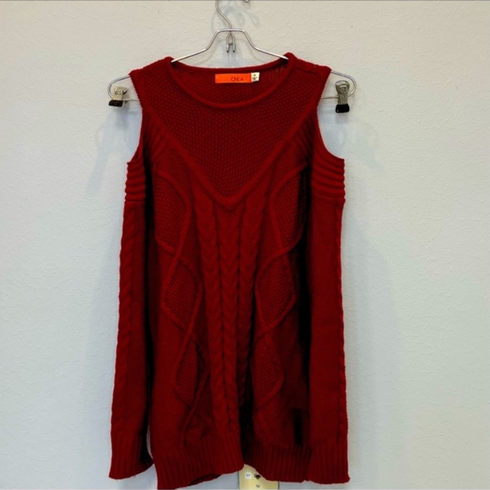Burgundi knit sweeter